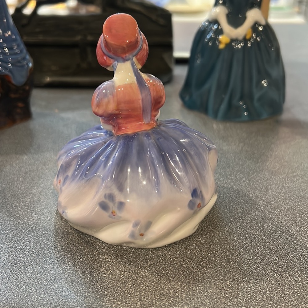 Royal Doulton “Monica” - Picture 5 of 6